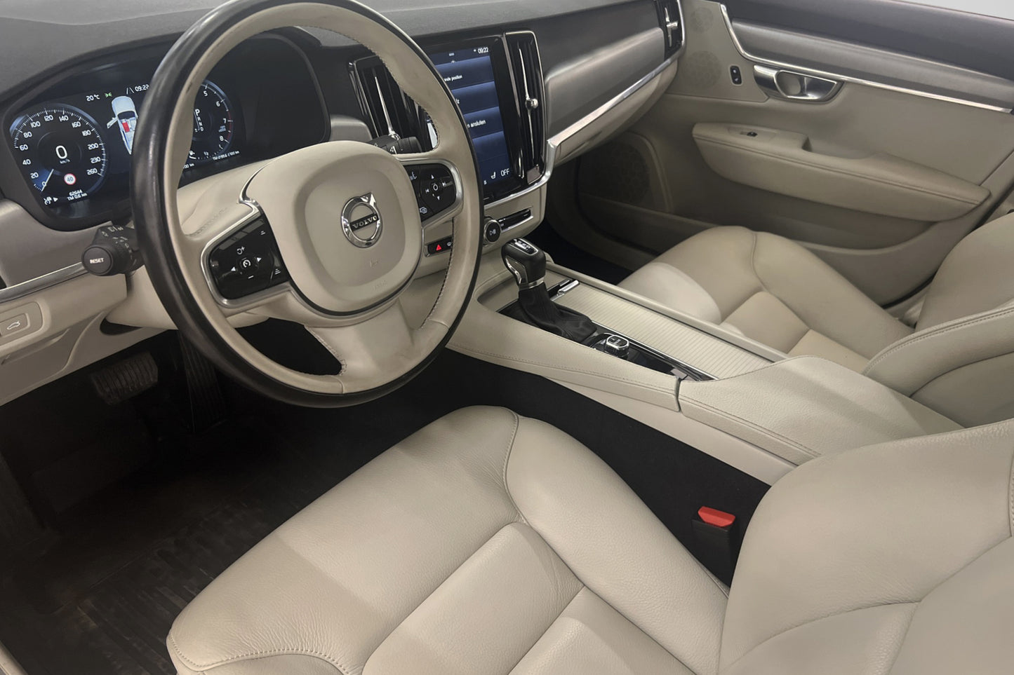 Volvo S90 T5 254hk Advanced Kamera Navi BLIS Skinn Välservad