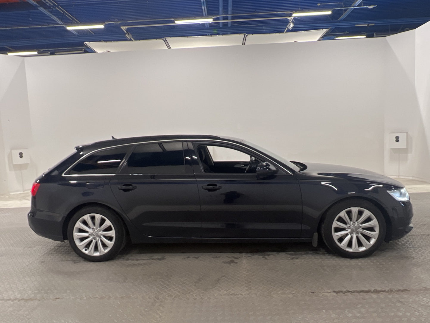 Audi A6 Avant 2.0 TDI 177hk Proline Drag P-sensor M-värmare