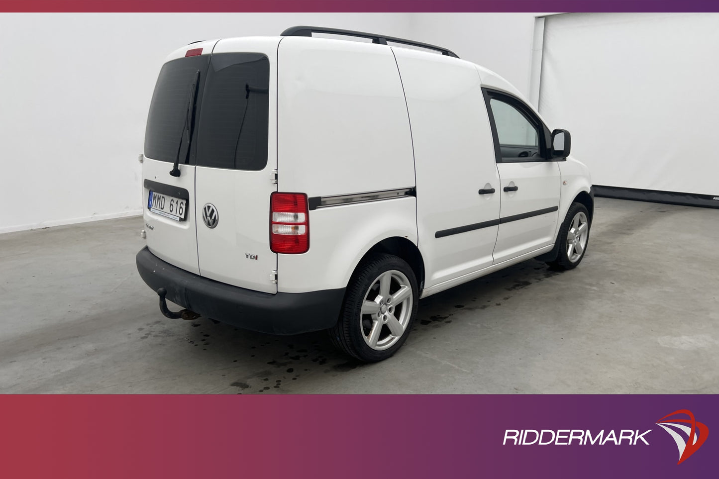 Volkswagen Caddy 1.6TDI Dragkrok V-inredd 1-Ägare LÅGMIL