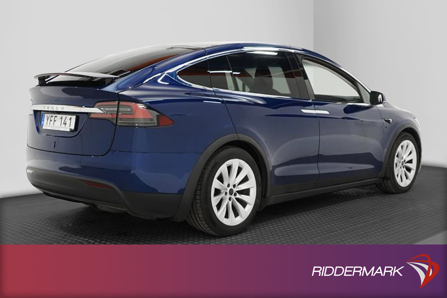 Tesla Model X 90D AWD Backkamera 6-Sits Navi FSD Drag Skinn