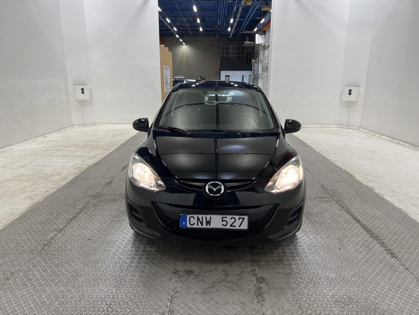 Mazda 2 1.3 MZR 84hk Lågskatt Nyservad