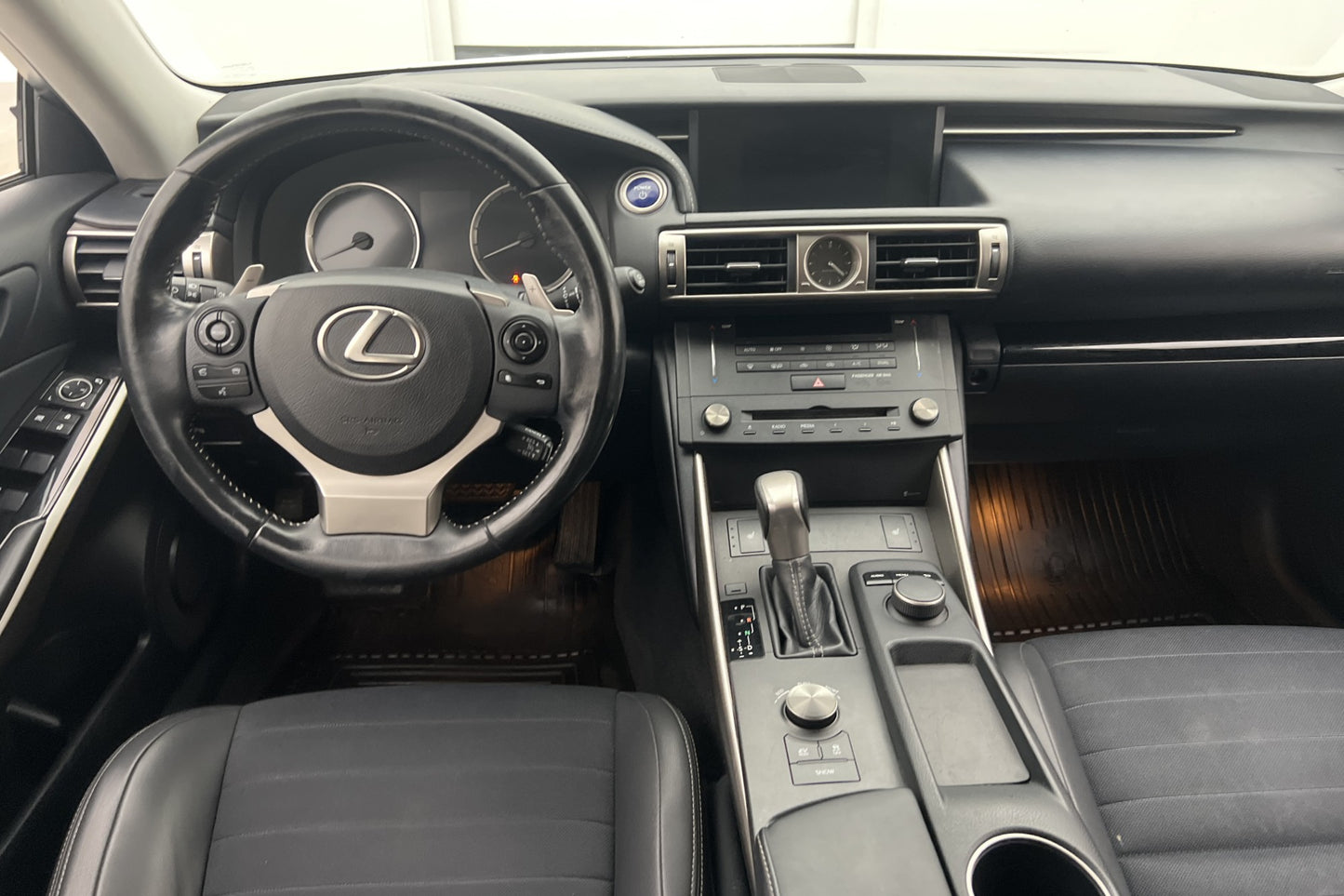 Lexus IS 300h CVT 223hk Comfort Sensorer Rattvärme Keyless