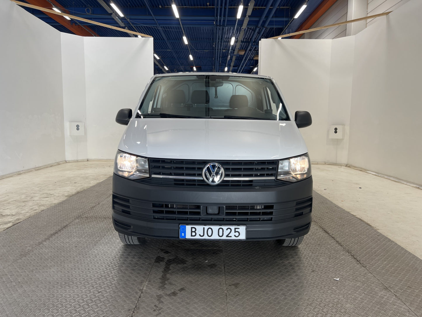 Volkswagen Transporter 2.0 Värmare Dragkrok V-inredd Moms