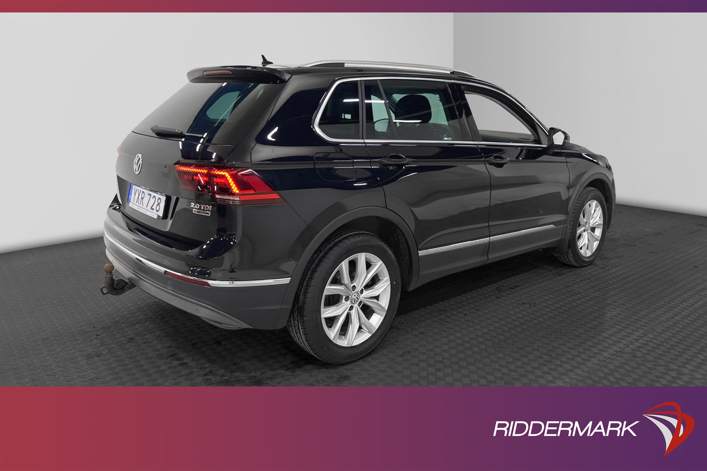 Volkswagen Tiguan 2.0 TDI 4M Premium Pano D-värme  B-kamera