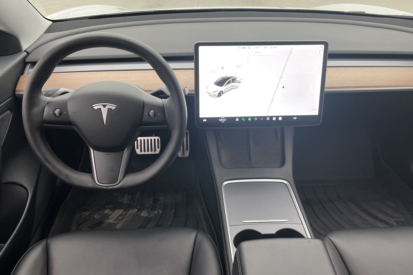 Tesla Model 3 Standrad Range Plus 325hk En-Brukare Autopilot