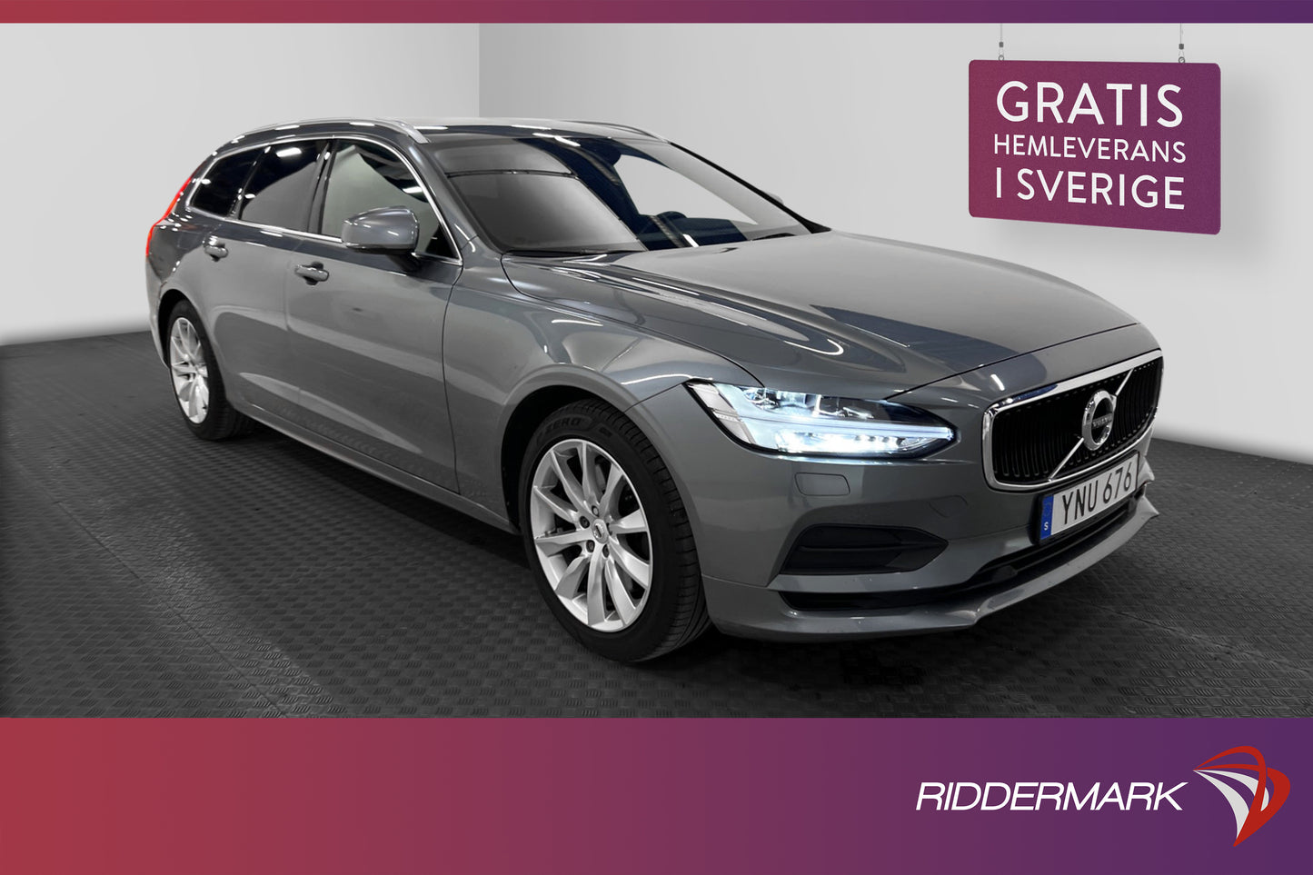 Volvo V90 T4 190hk Momentum Advanced VoC Värmare GPS 1-Ägare