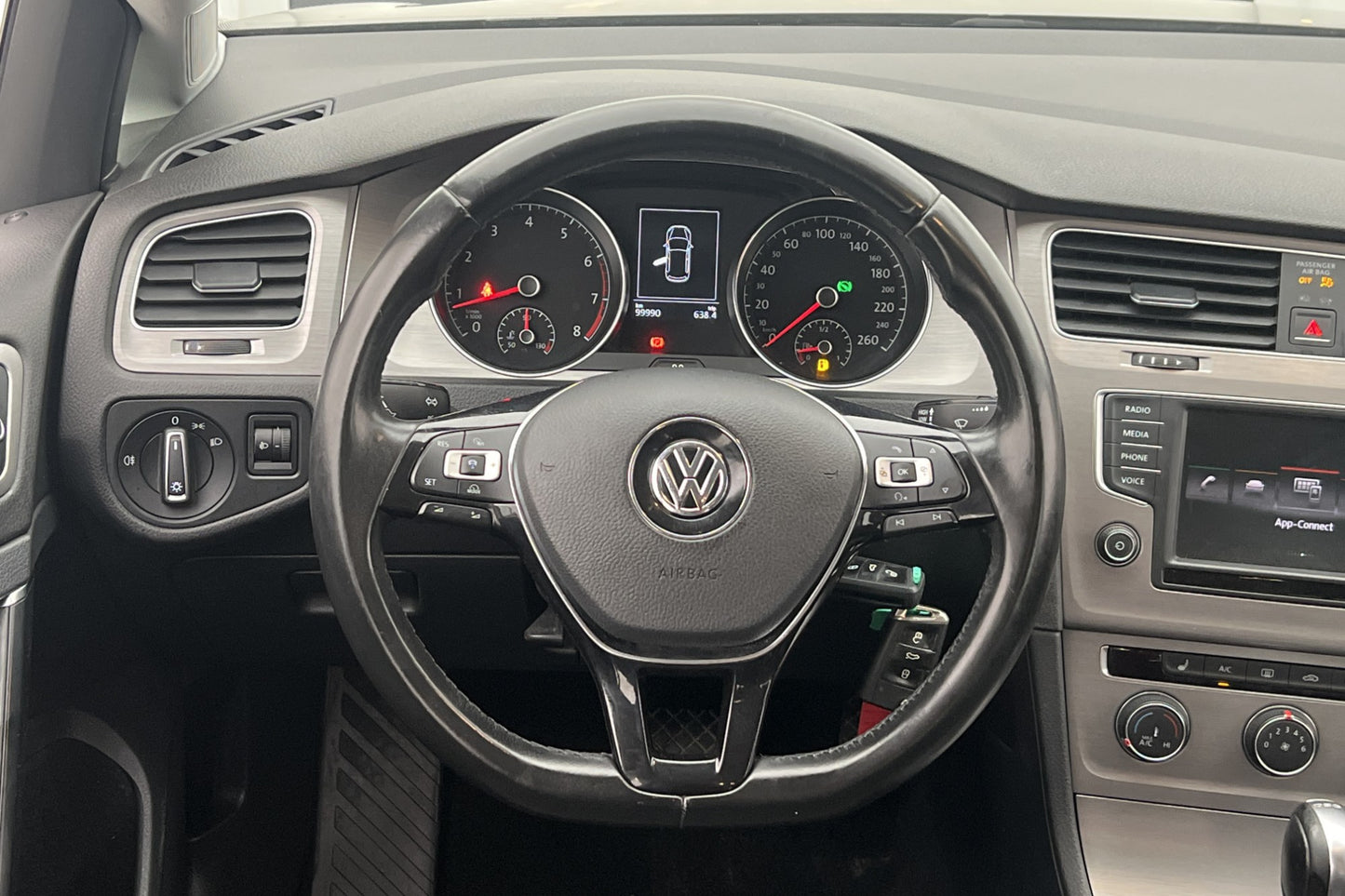 Volkswagen Golf 1.2 TSI 110hk Sensorer Adaptiv-Fart Välserv