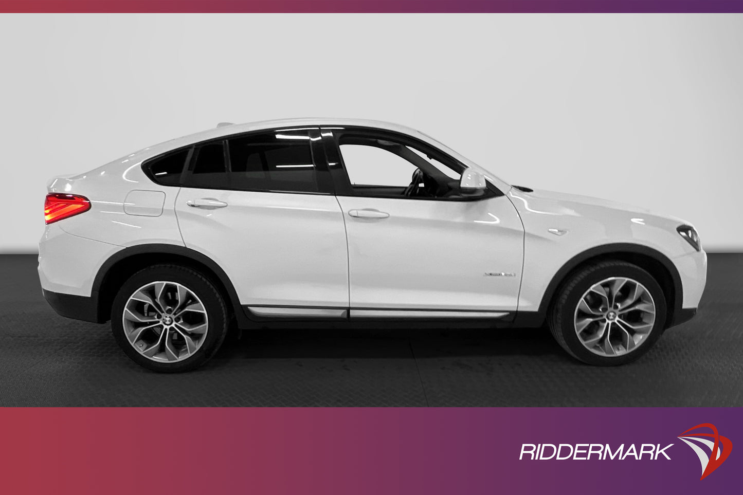 BMW X4 xDrive30d 258hk Steptronic H/K Navi D-värm Skinn Drag