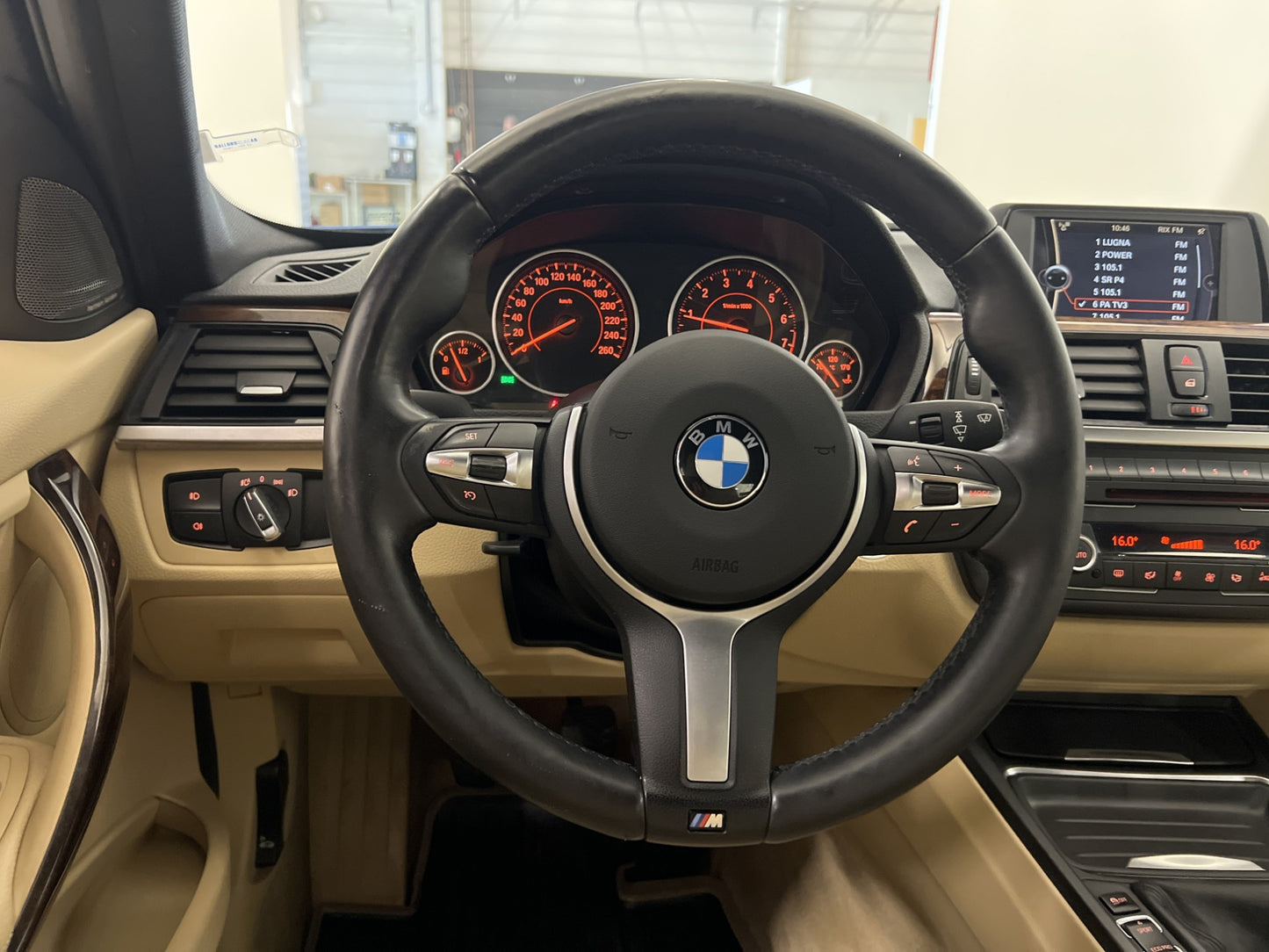 BMW 328i xDrive 245hk M-Sport Skinn Harman/Kardon M-Värm