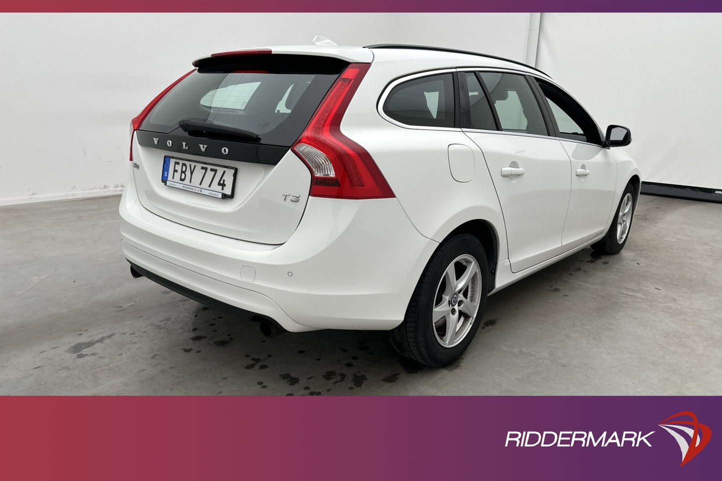 Volvo V60 T3 150hk Momentum Värm Sensorer Rattvärm Välservad