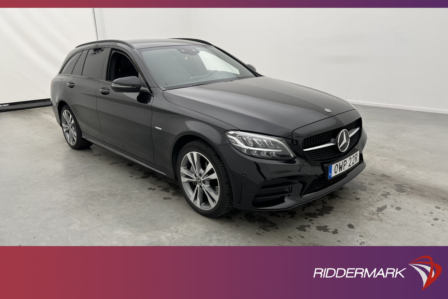 Mercedes-Benz C 220 T d 4M AMG Night Cockpit P-Värm Drag