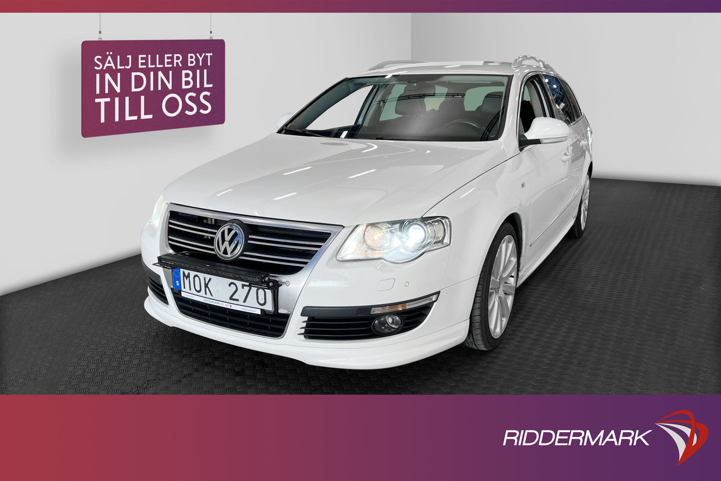 Volkswagen Passat 170hk R-Line Värmare Skinn P-Sensorer Drag