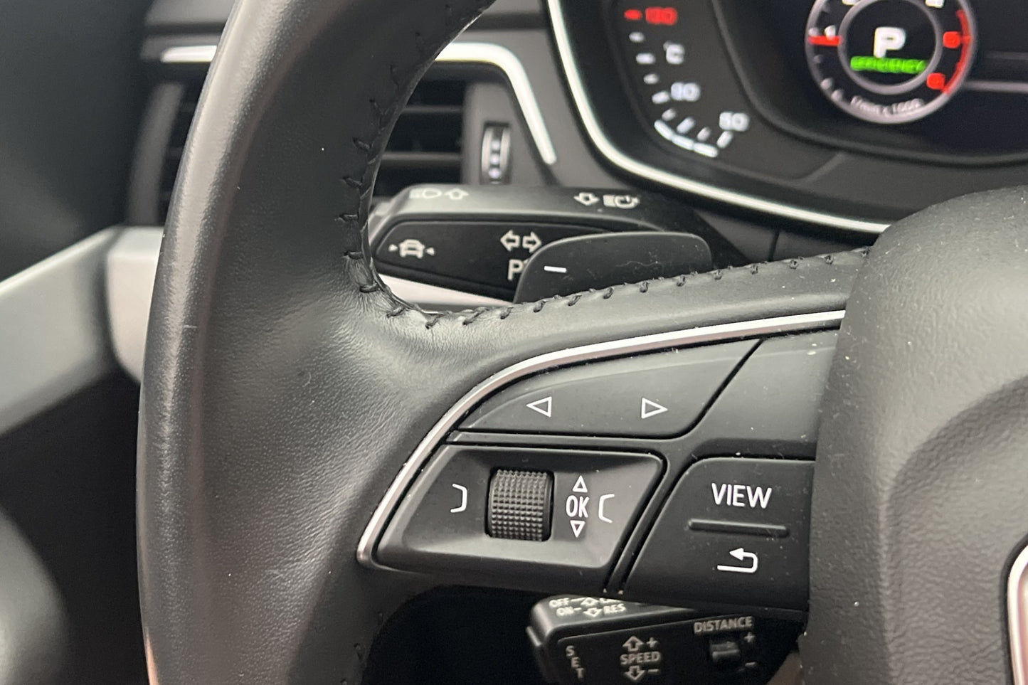 Audi A4 Allroad 190hk Quattro Cockpit D-Värm B-Kamera Navi