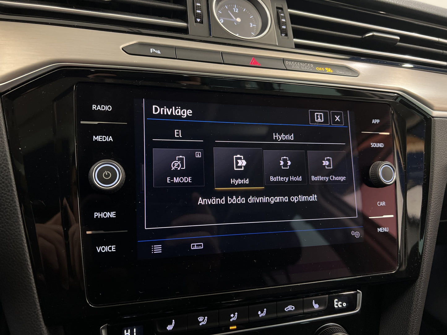 Volkswagen Passat GTE 218hk Pano Cockpit Kamera Carplay Drag