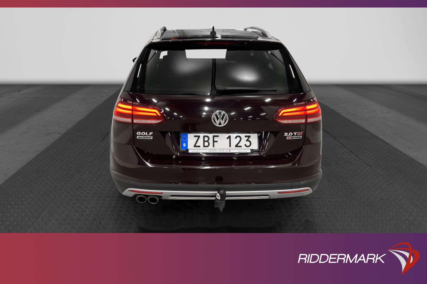 Volkswagen Golf Alltrack 2.0 TDI 4M 184hk B-kam D-värm Drag