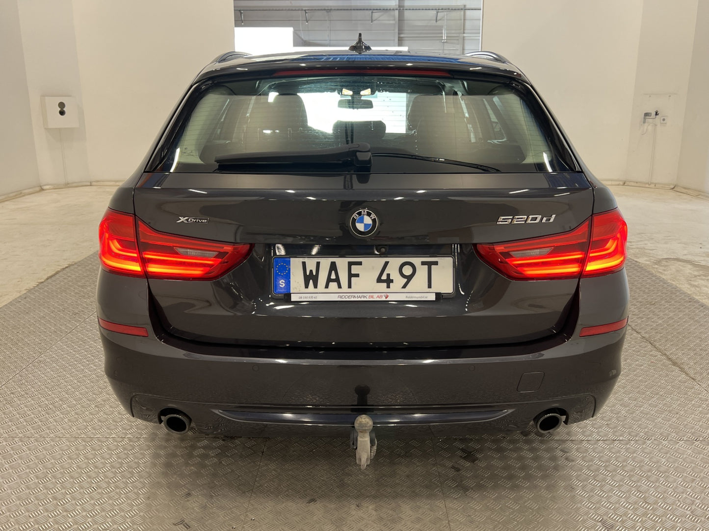 BMW 520d xDrive 190hk Sport Line Drag Navi B-Kam 0,47L/mil