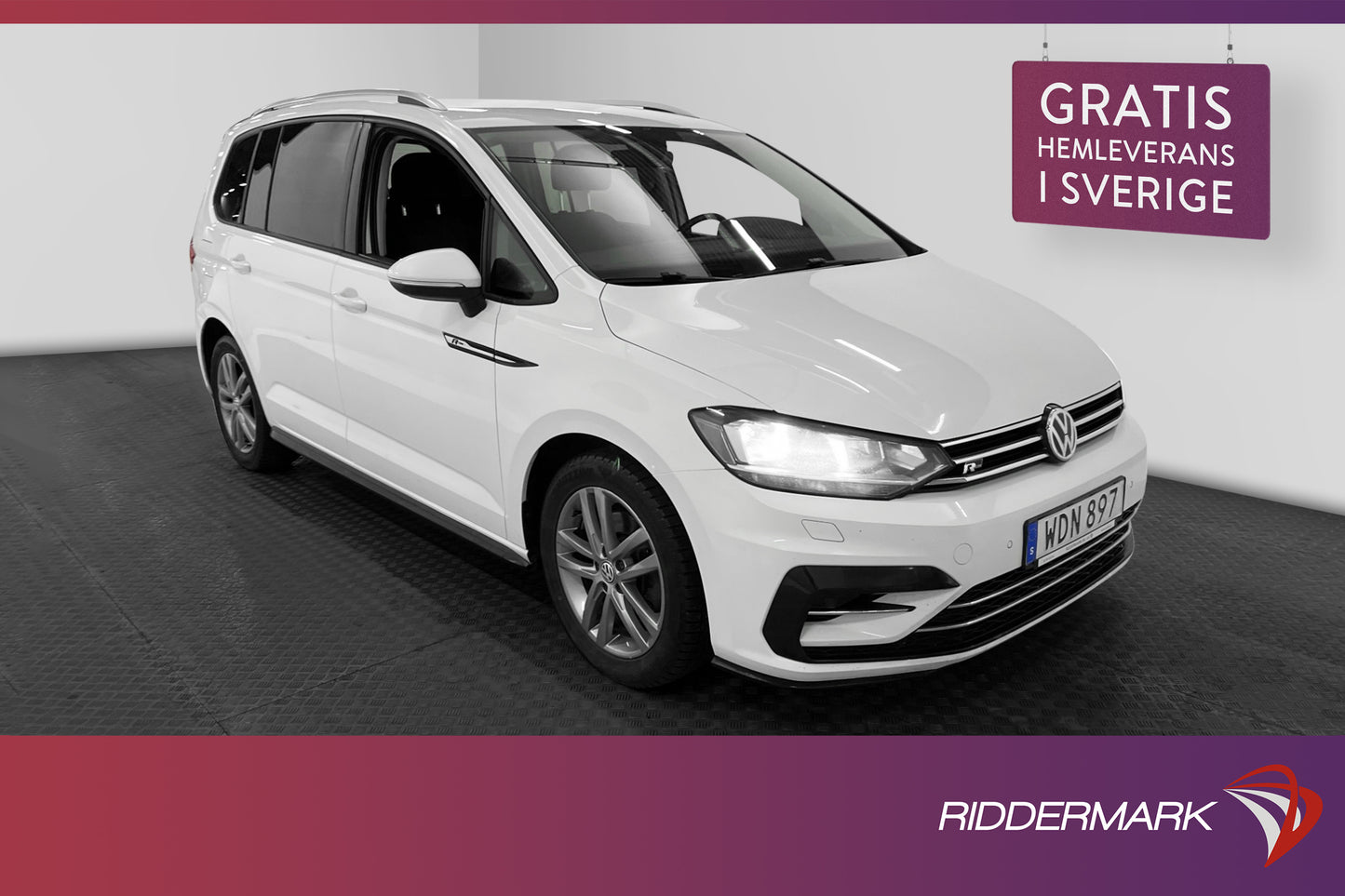 Volkswagen Touran 1.4 TSI R-Line 7-sits Kamera Carplay Drag