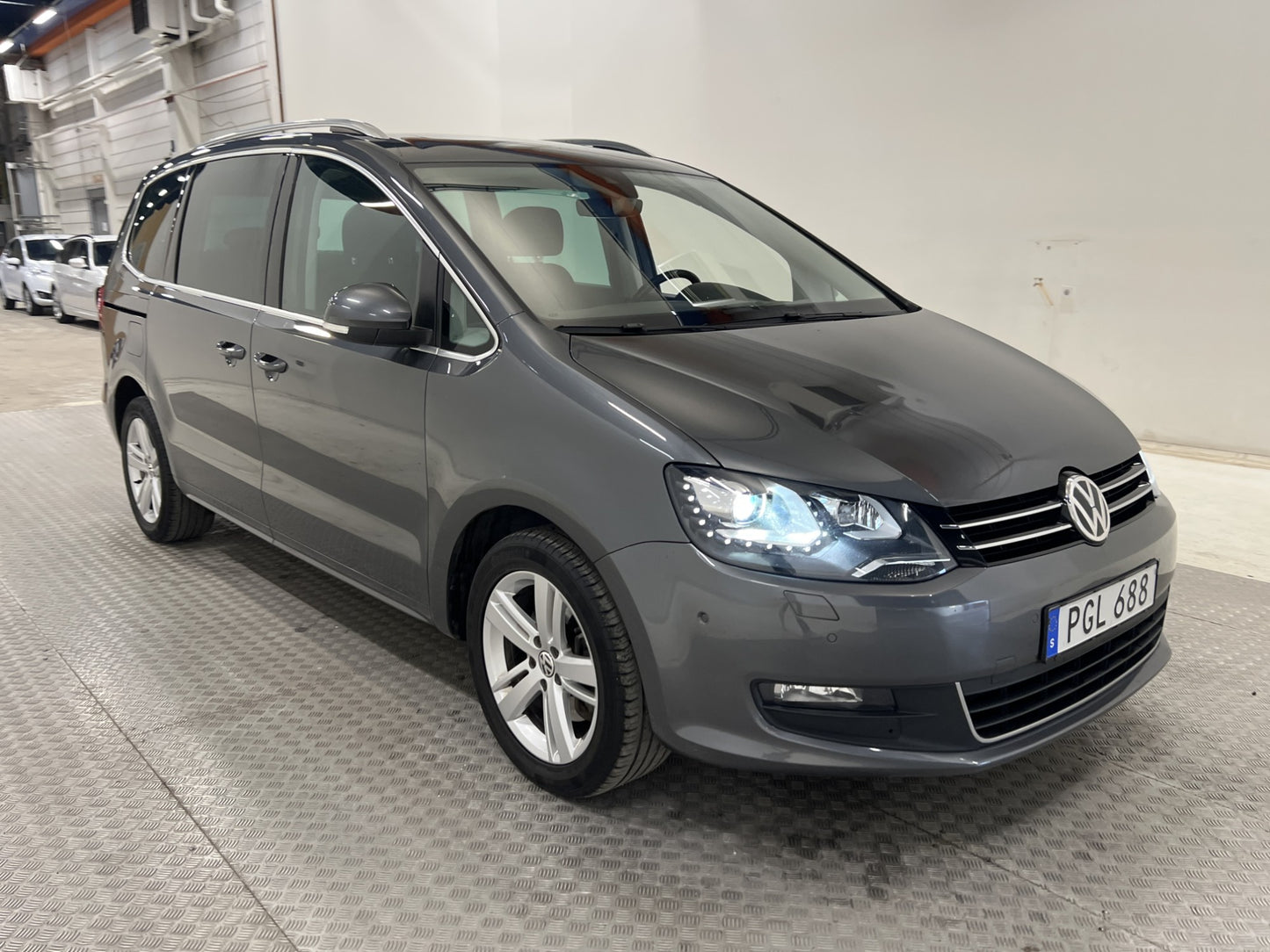 Volkswagen Sharan TDI 150hk 7-sits Värmare EL-Dörrar Pano