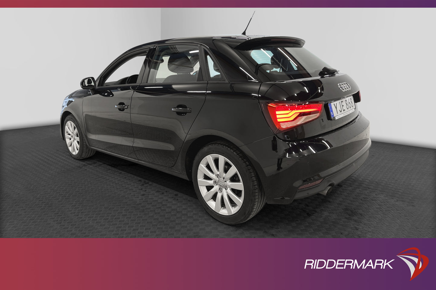 Audi A1 Sportback TFSI 95hk Proline Värmare Sensorer Välserv