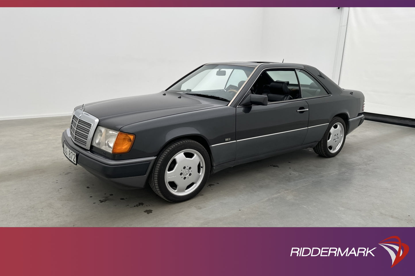 Mercedes-Benz 300 CE-24 5G 220hk Taklucka Skinn Svensksåld