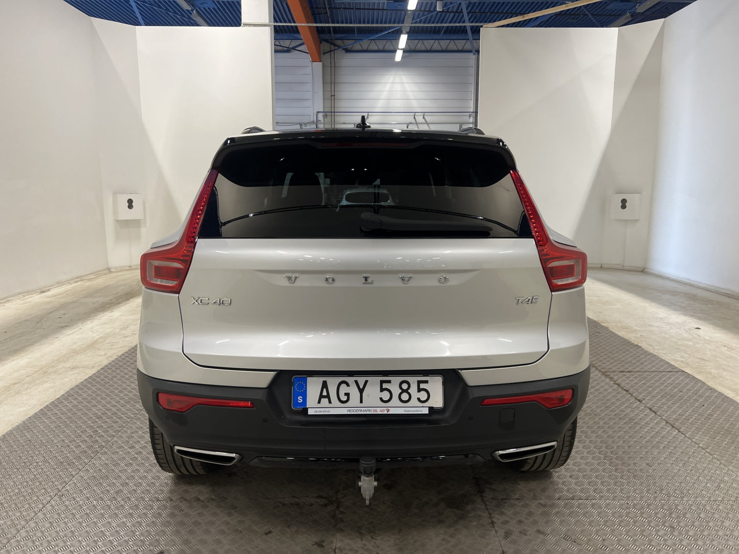 Volvo XC40 T4 190hk R-Design Panorama VOC Drag 0.56L/Mil