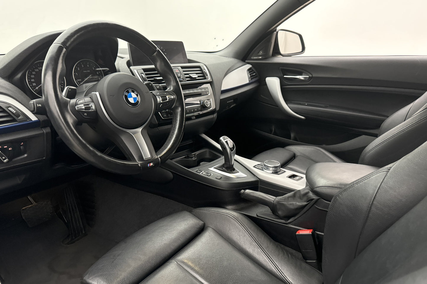 BMW 220 i Convertible 184hk M Sport H/K Skinn Kamera Navi