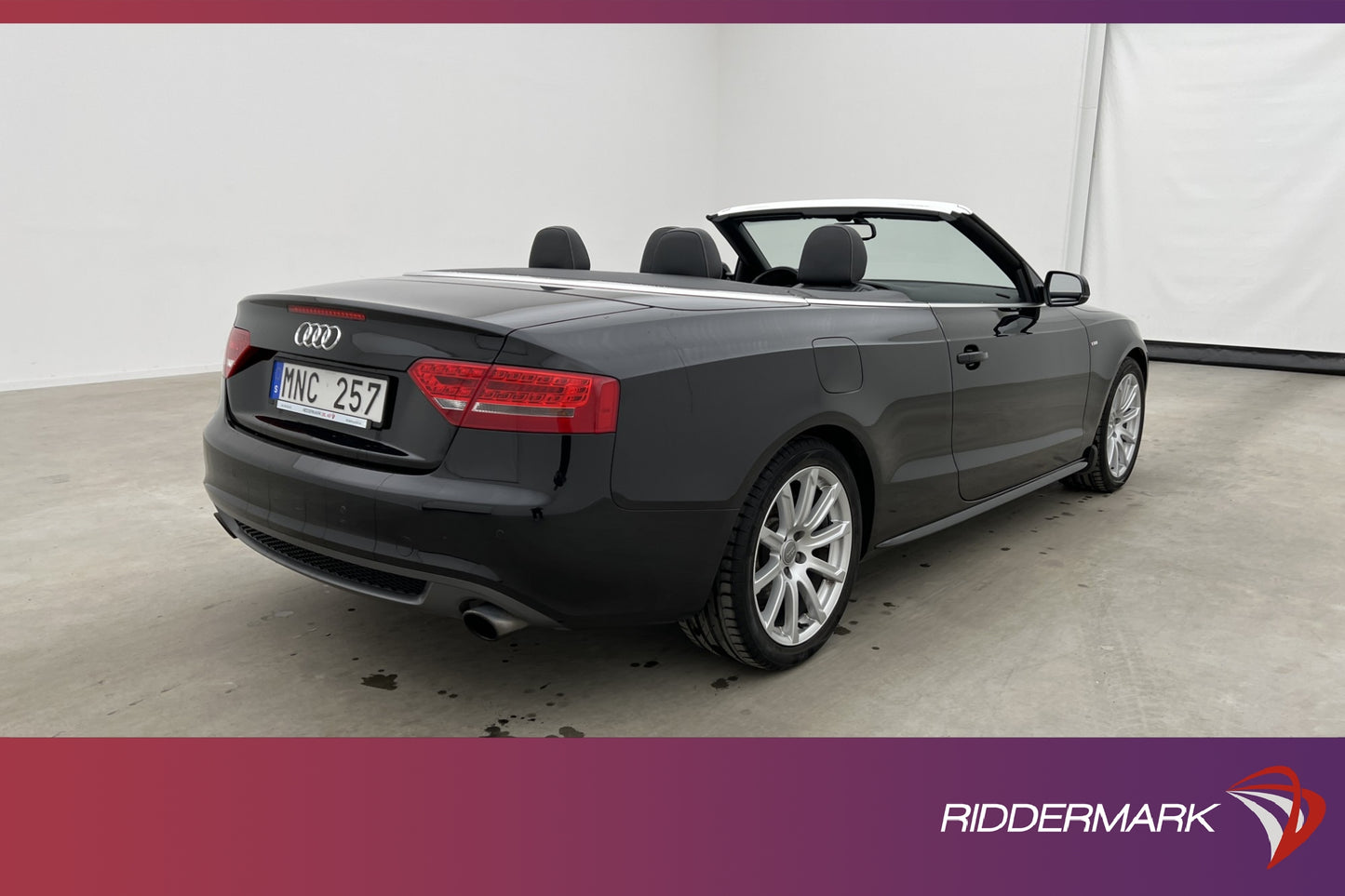 Audi A5 Cabriolet 2.0 TFSI 211hk S-Line Värmare H-Skinn