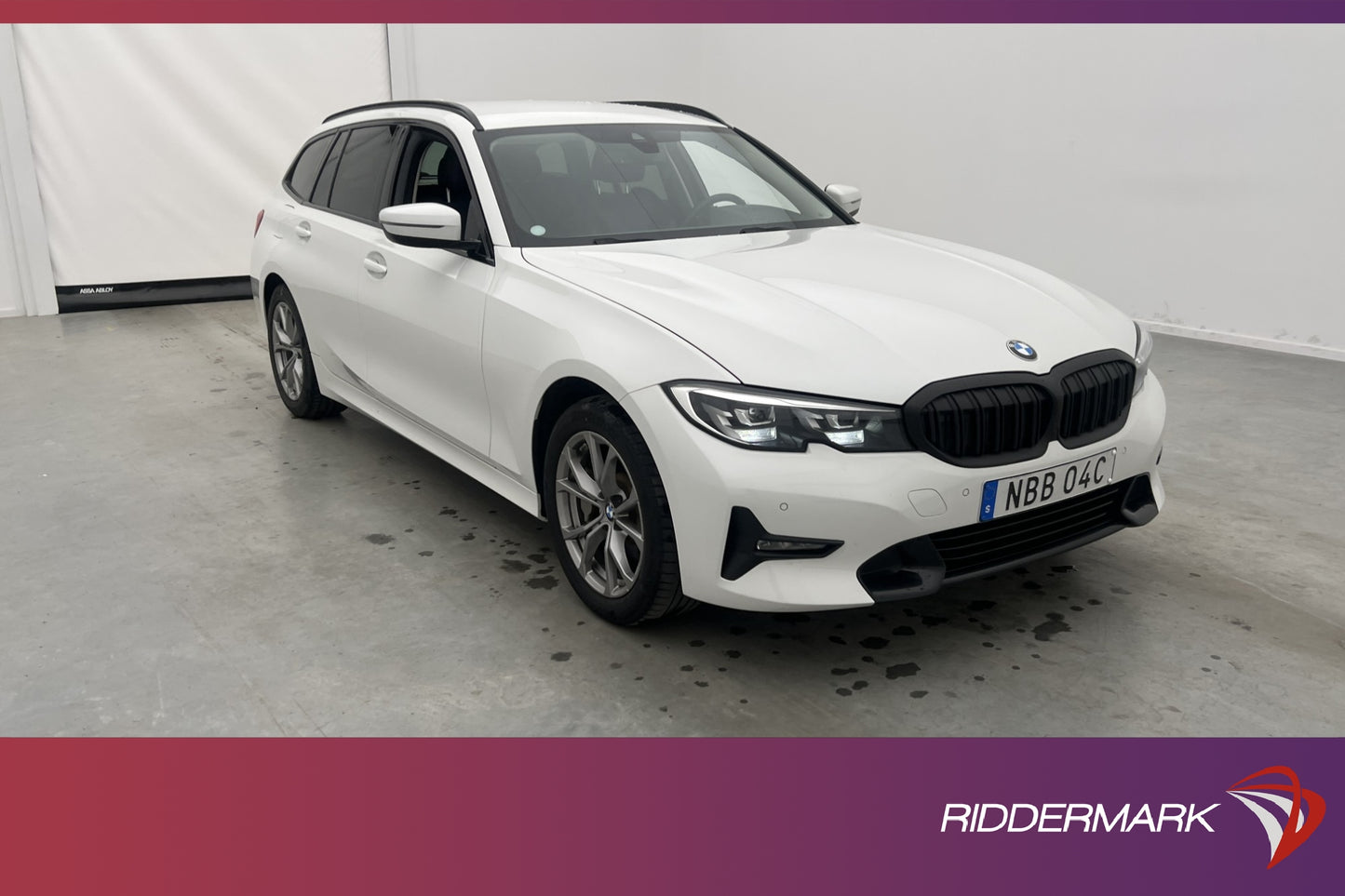 BMW 330e xDrive Touring Sport line Navi Ambient Dragkrok