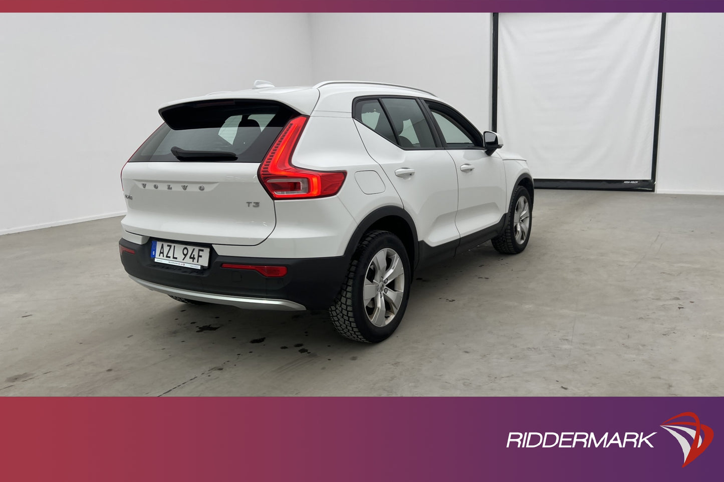 Volvo XC40 T3 163hk Momentum VOC Välservad Sensorer