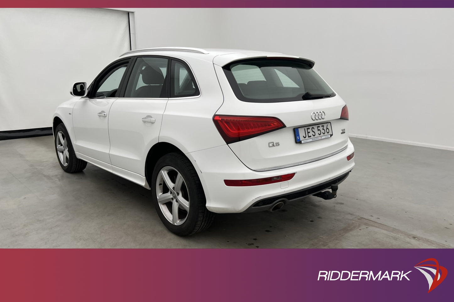 Audi Q5 2.0 TDI 190hk Quattro Dragkrok Halvskinn Nyservad