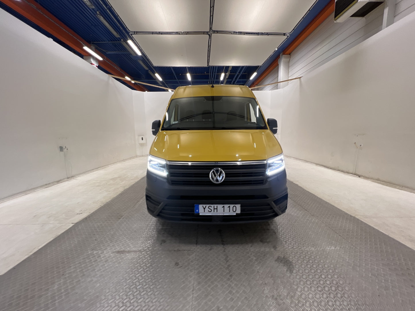 Volkswagen Crafter L3H2 2.0TDI Värmare B-Kamera Moms 1-Ägare