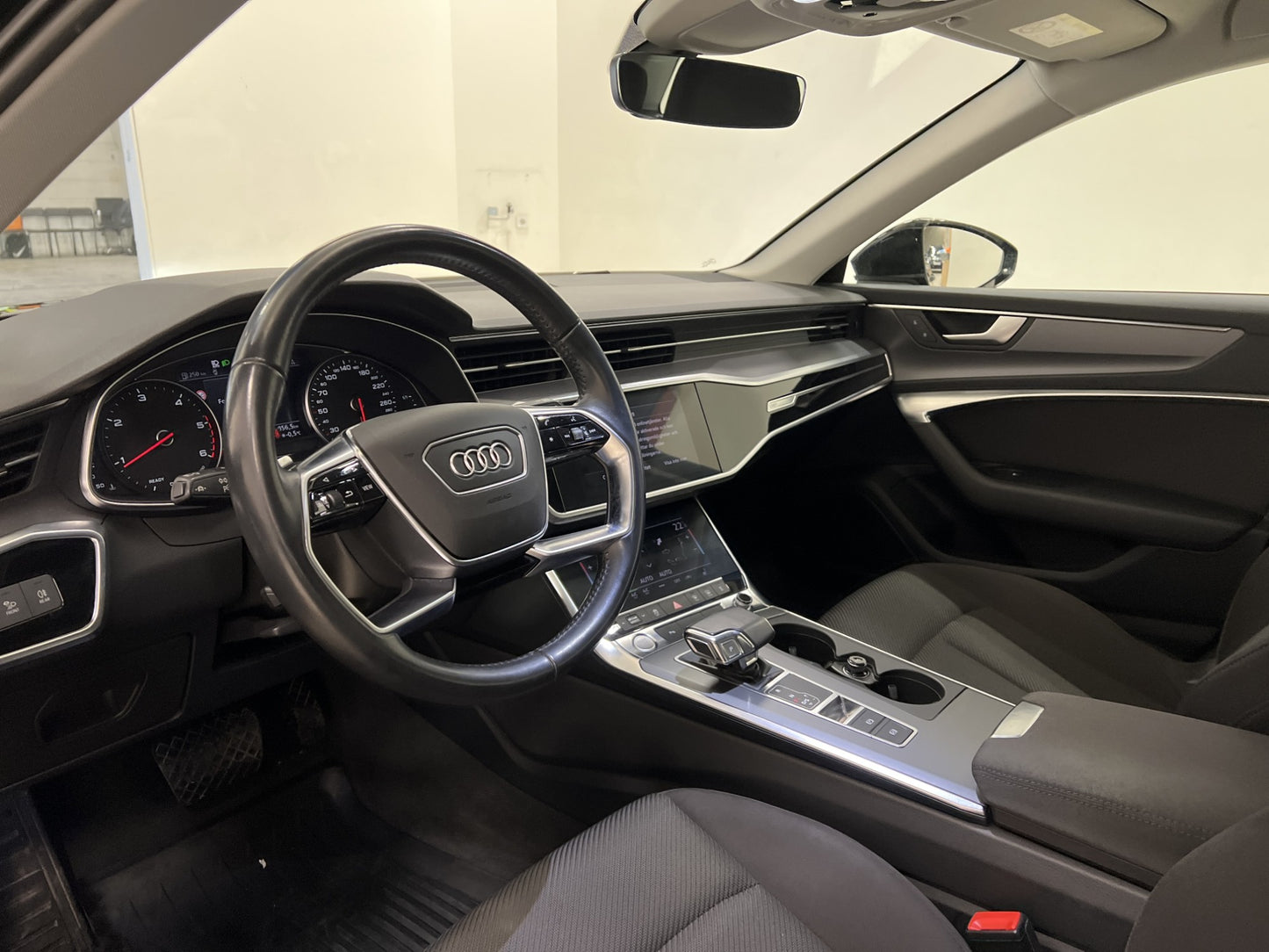 Audi A6 Avant 40 TDI 204hk Proline Värm Navi Dragkrok MOMS