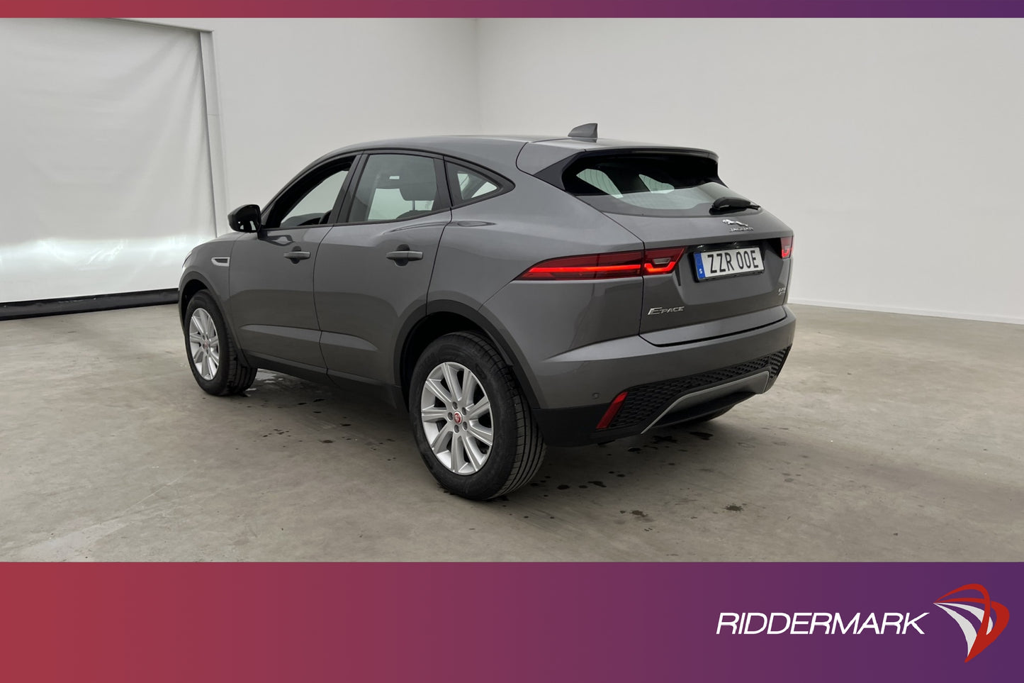 Jaguar E-Pace D150 AWD 150hk Kamera Navi Keyless Välservad