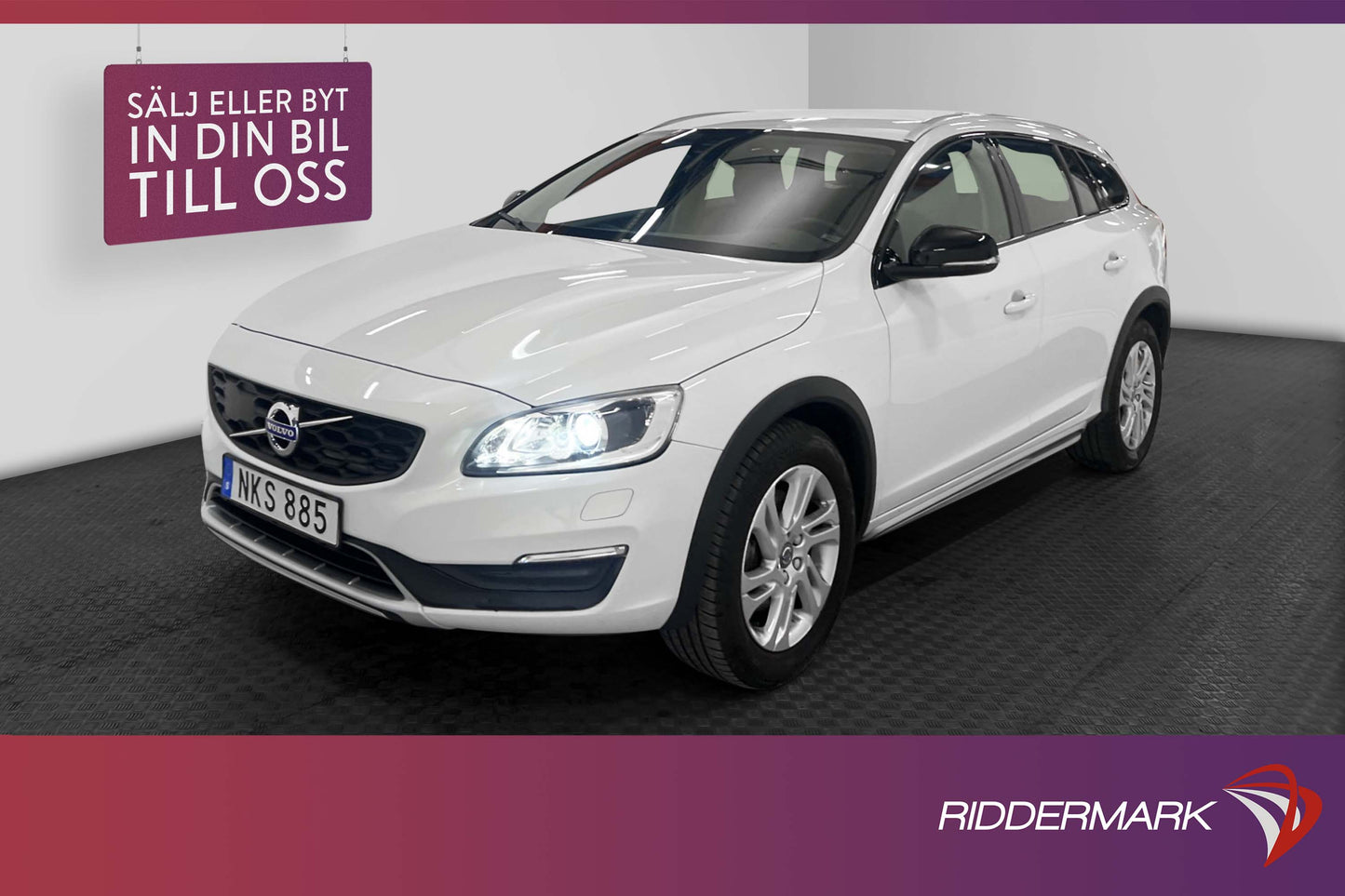 Volvo V60 Cross Country D4 AWD 190hk Summum PDC Navi Välserv