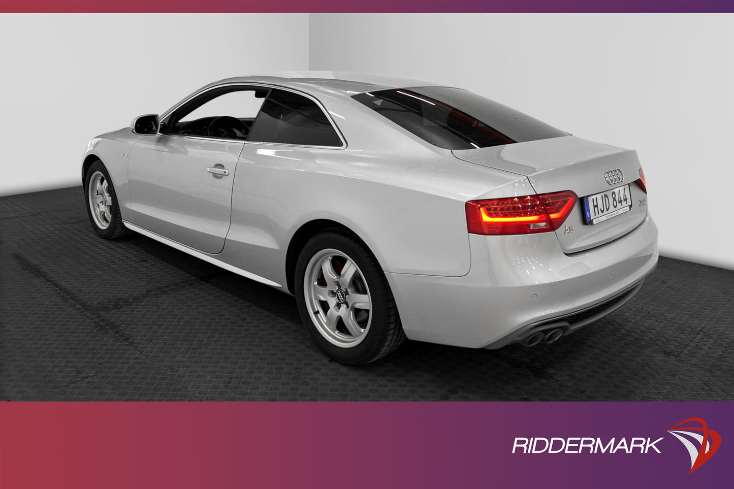 Audi A5 Coupé 2.0 TDI Quattro 177hk S-Line Sensorer Välserv