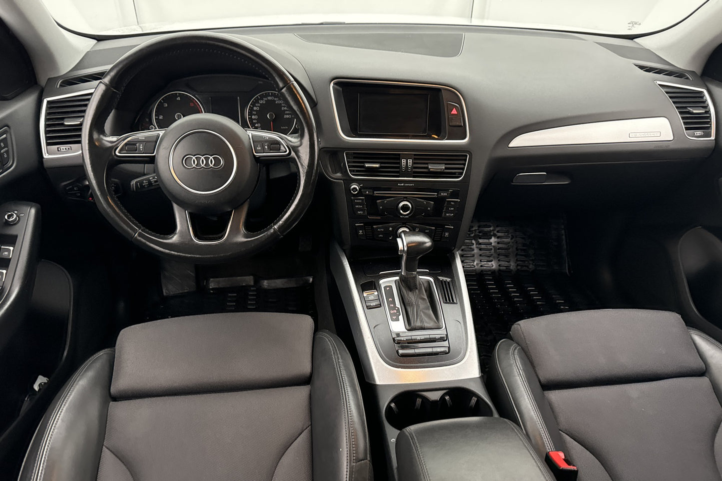 Audi Q5 2.0 TDI Quattro 190hk S-Line Värmare Sensorer Drag