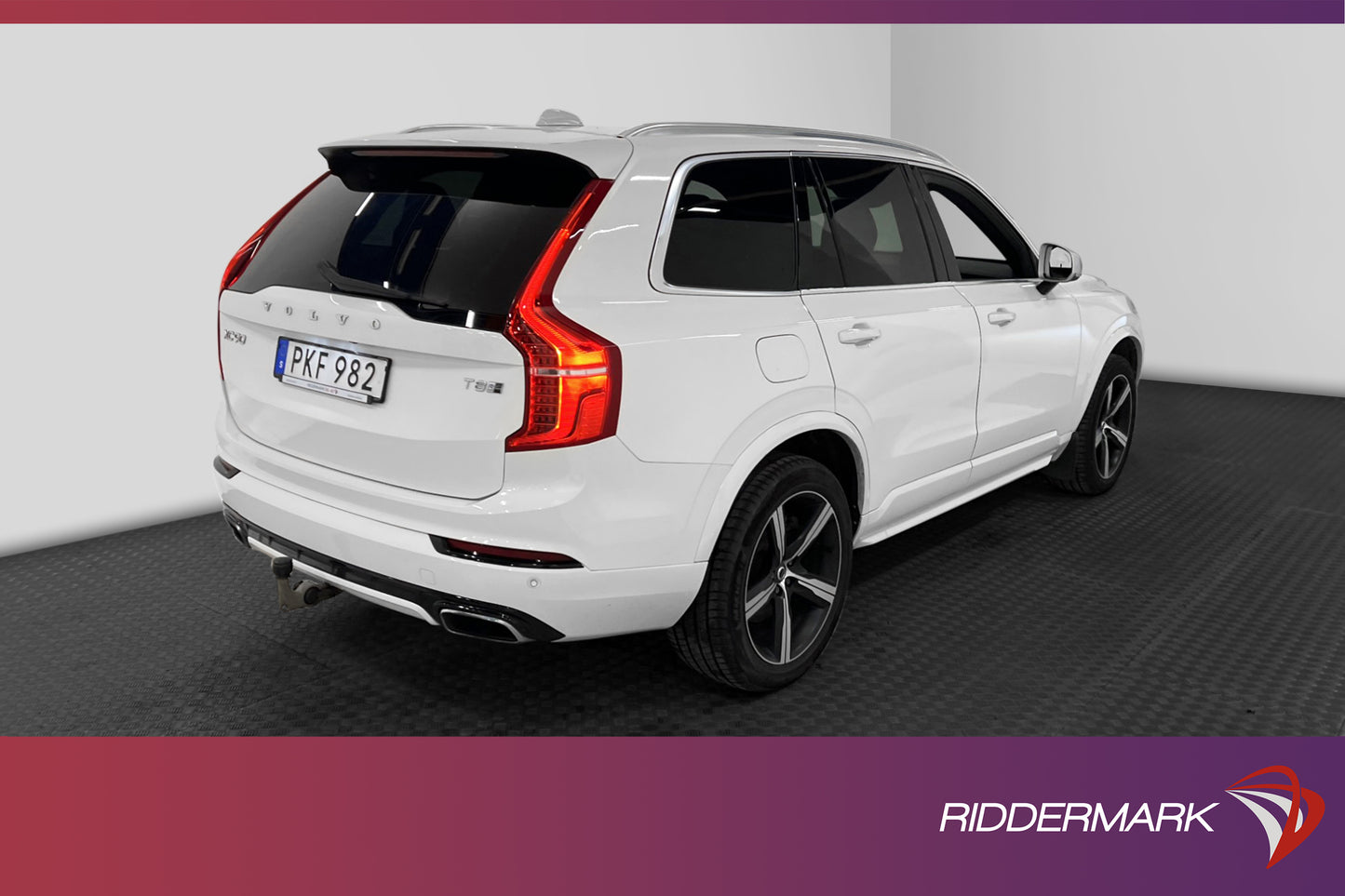 Volvo XC90 T8 TwEn AWD 407hk R-Design Pano Drag BKamera