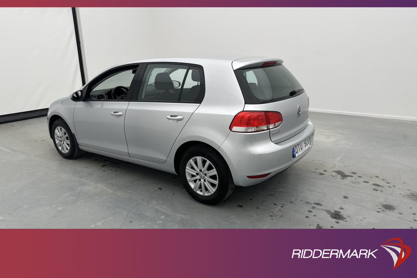 Volkswagen Golf 1.6 102hk Style Välservad Låg-Skatt 0,7l/mil