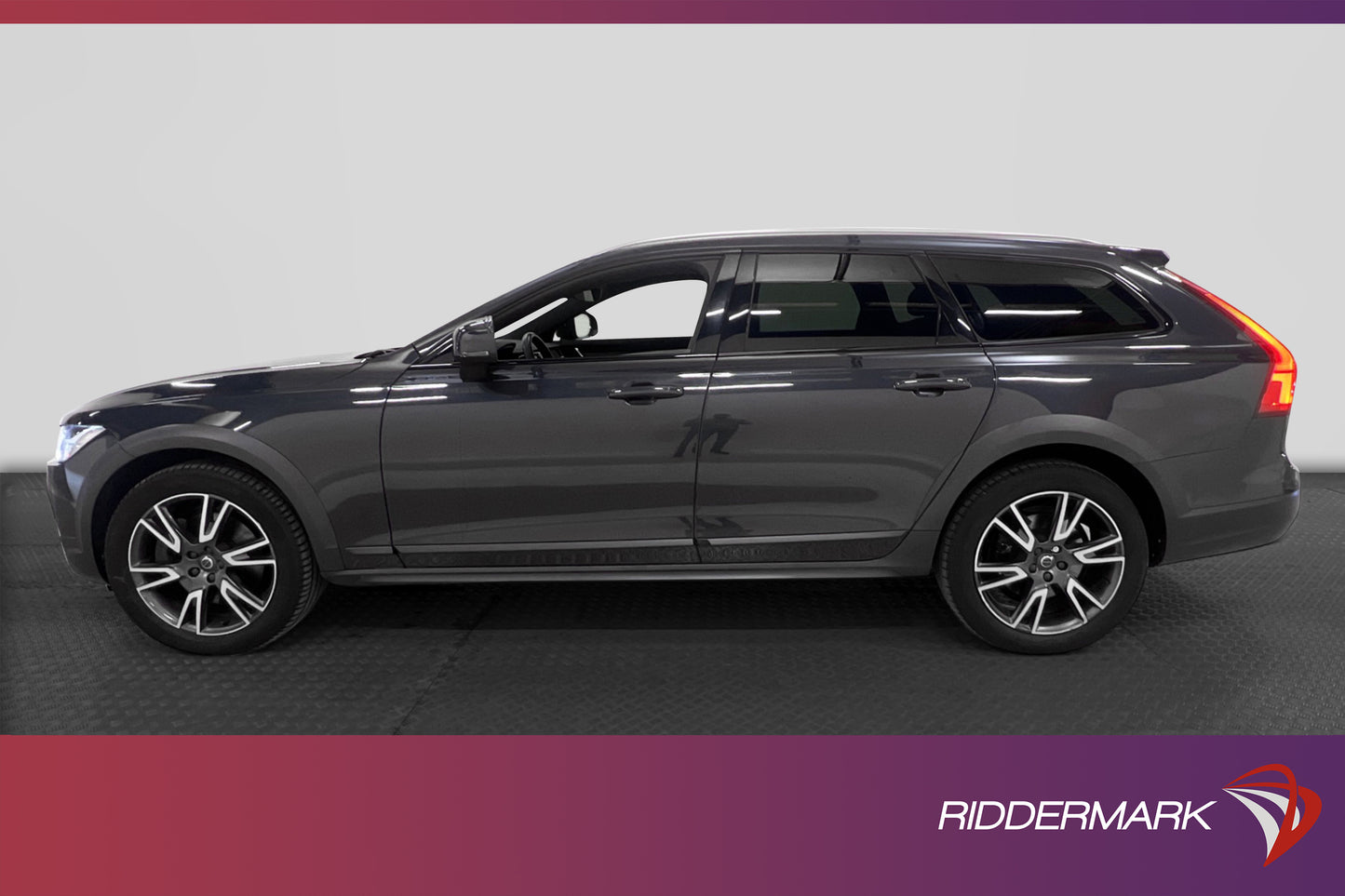 Volvo V90 Cross Country D4 AWD Inscription Pro VOC Pano