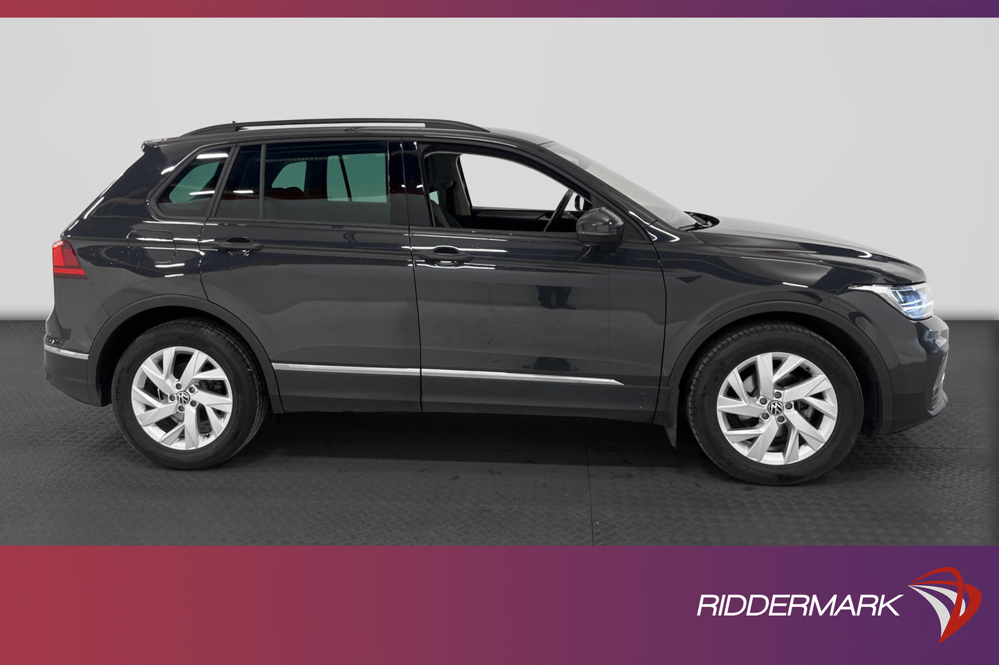 Volkswagen Tiguan 1.5 TSI 150hk Värmare Kamera Drag MOMS