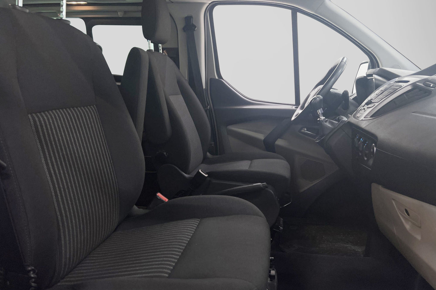 Ford Tourneo Custom Lång 125hk Handikappanpassad Värmare