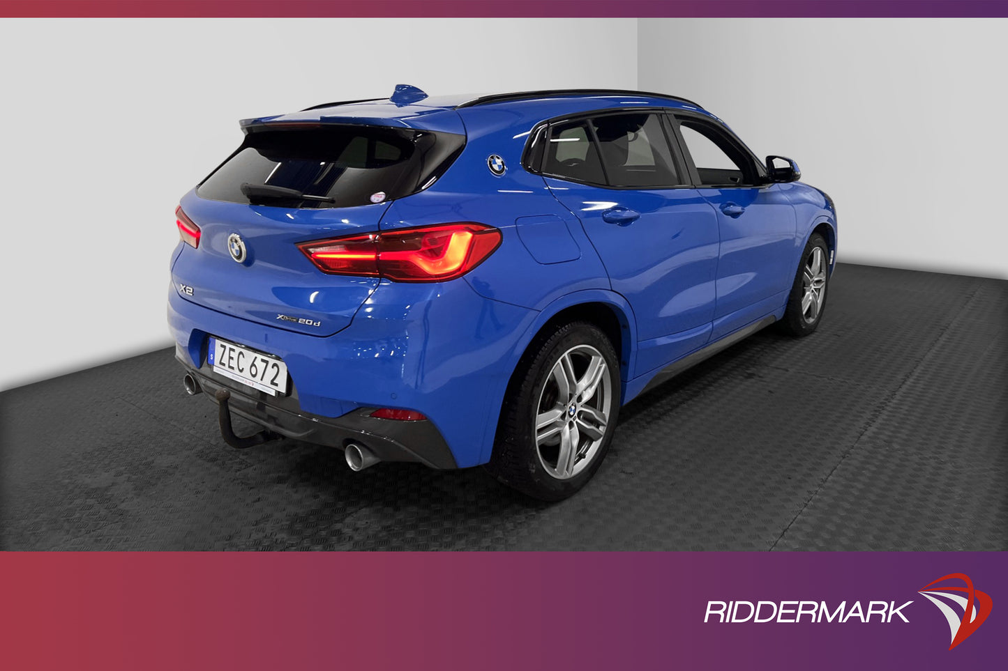 BMW X2 xDrive20d 190hk M-Sport Pano Skinn Kamera HiFi Drag