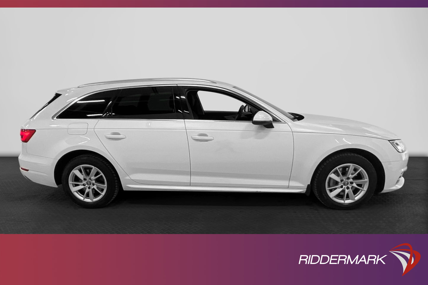 Audi A4 2.0 TDI Quattro  Dragkrok Keyless PDC 0.41l/mil