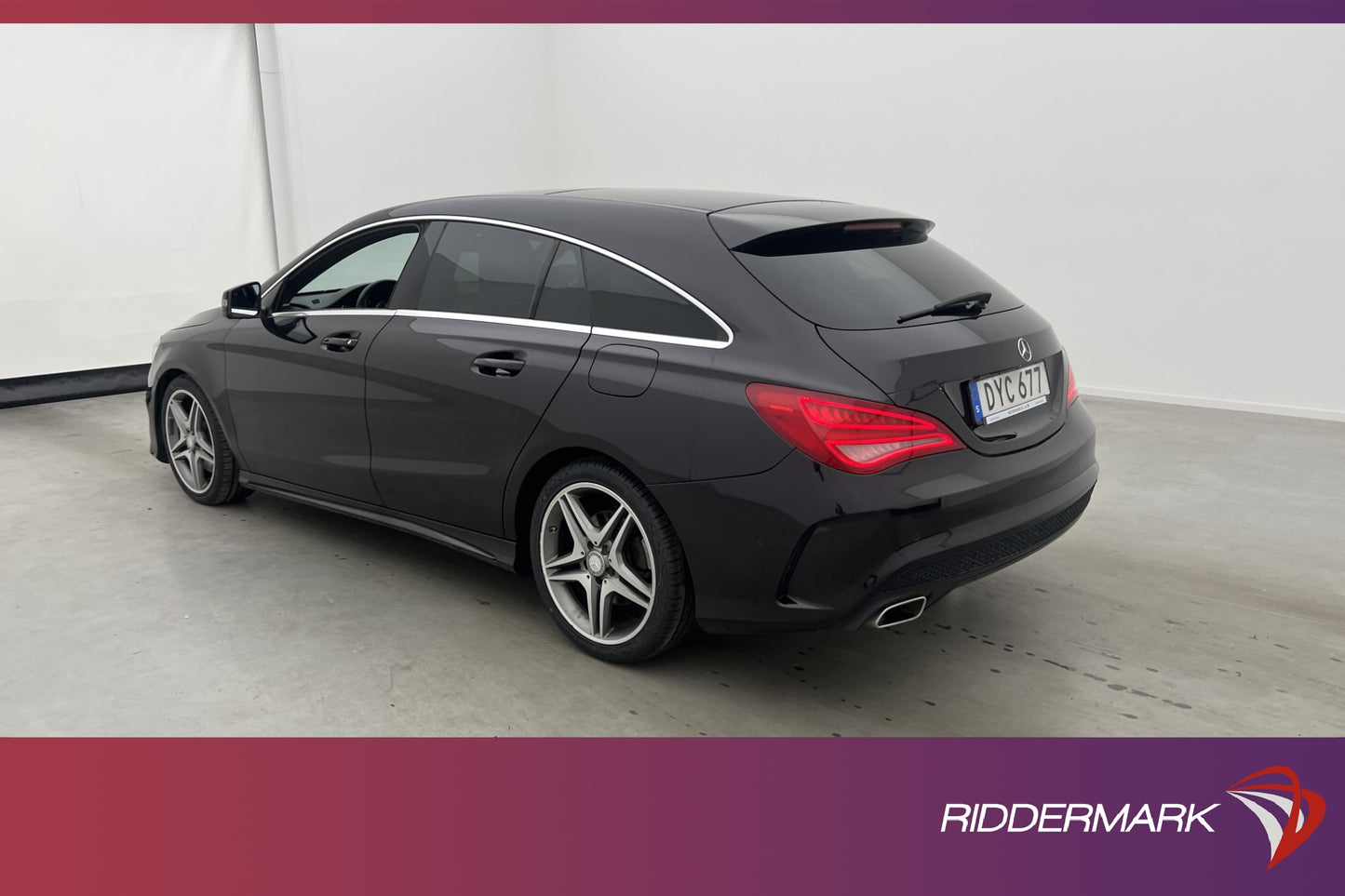 Mercedes-Benz CLA 220 d Shooting Brake 4M AMG Pano H/K Navi