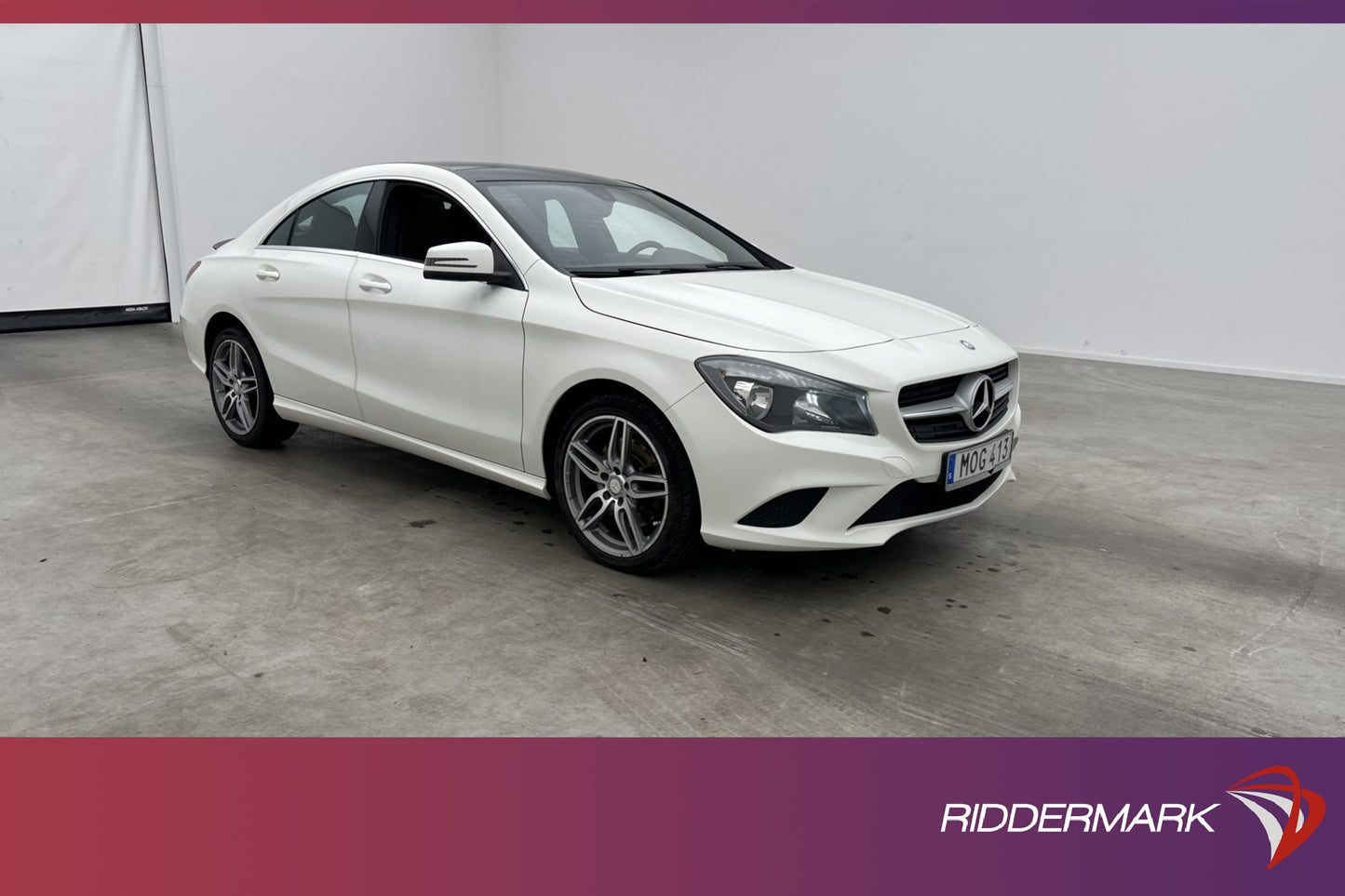 Mercedes-Benz CLA 250 211hk 4M Panorama Skinn Nyservad