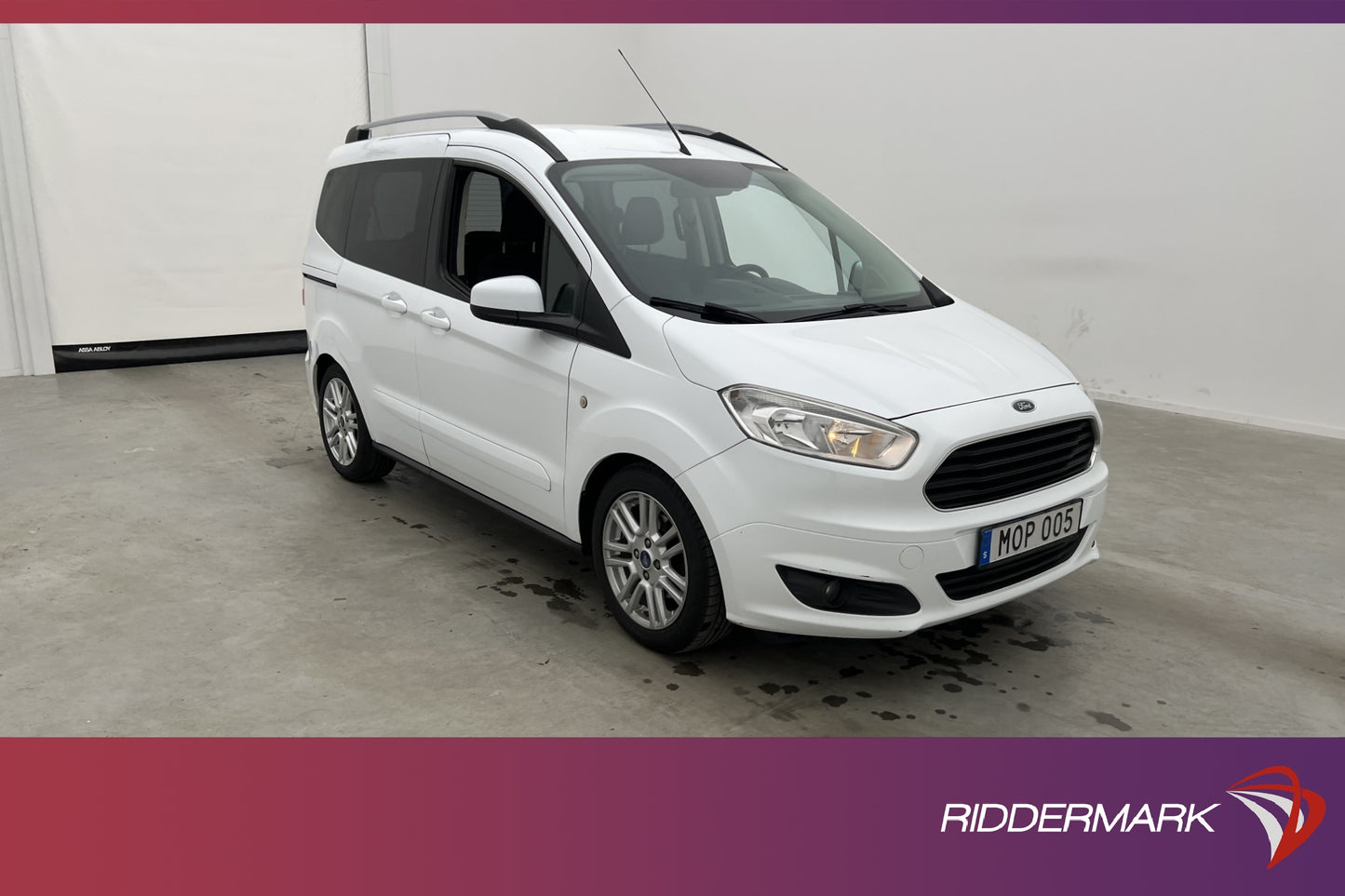 Ford Tourneo Courier 1.6 Farthållare 0.40L/Mil 5-Sits Moms