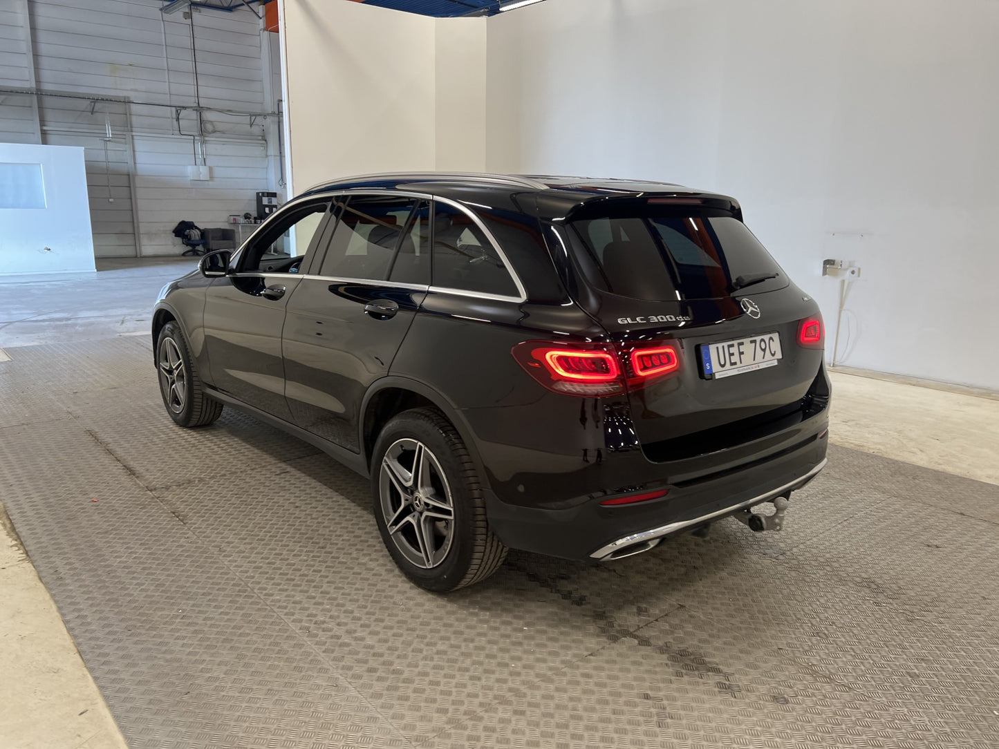 Mercedes-Benz GLC 300 e 4M 306hk AMG Bkamera Drag Värmare