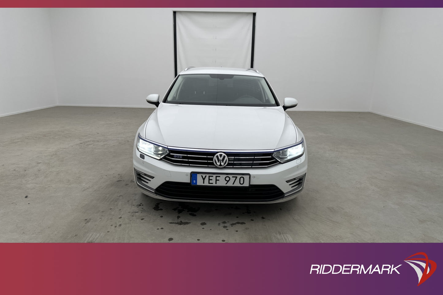 Volkswagen Passat GTE 218hk Backkamera Dragkrok CarPlay