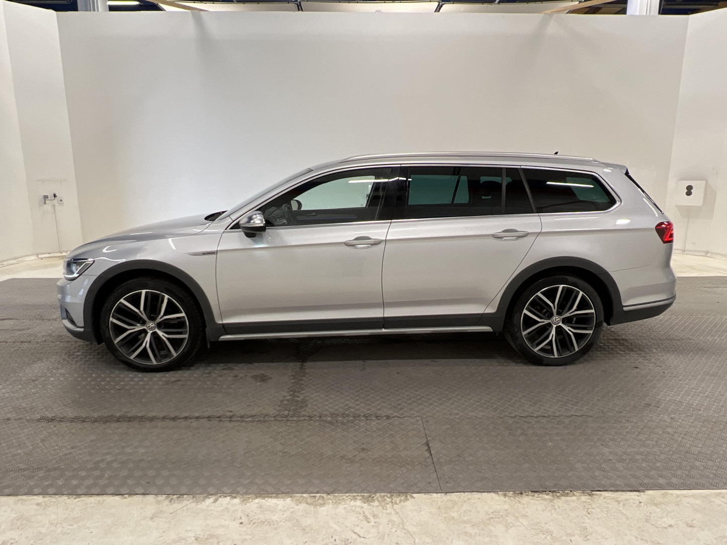 Volkswagen Passat Alltrack 2.0 TDI 4M Executive Cockpit Drag