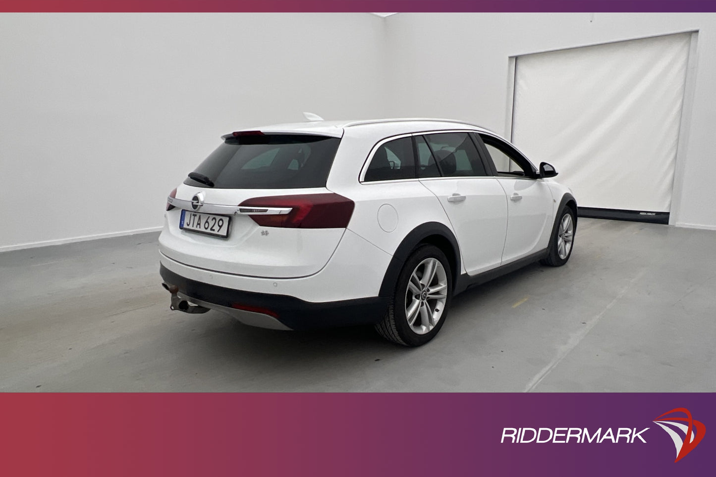 Opel Insignia Country Tourer 4x4 170hk Värm Navi Kamera Drag